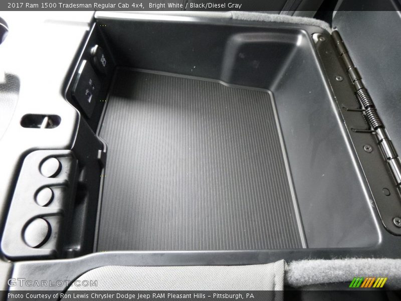 Bright White / Black/Diesel Gray 2017 Ram 1500 Tradesman Regular Cab 4x4