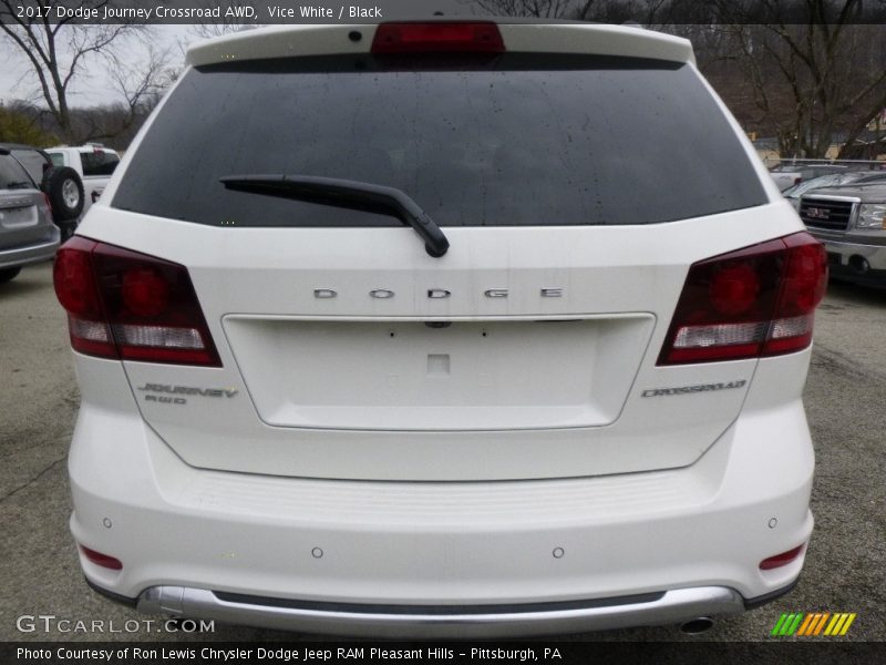 Vice White / Black 2017 Dodge Journey Crossroad AWD