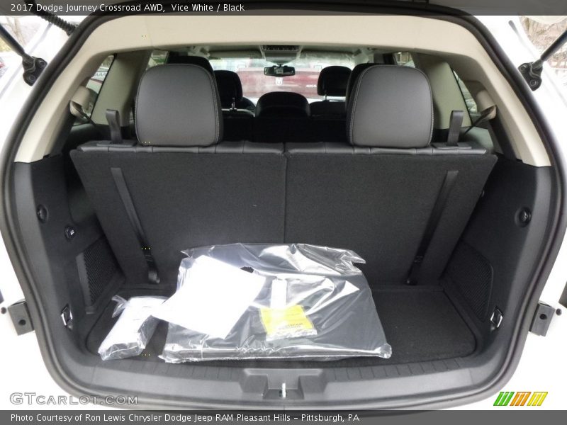 Vice White / Black 2017 Dodge Journey Crossroad AWD