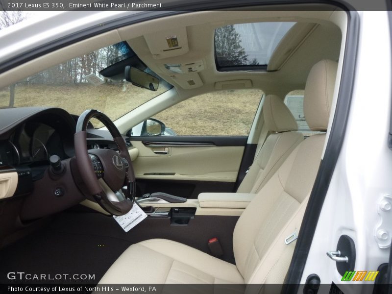 Eminent White Pearl / Parchment 2017 Lexus ES 350