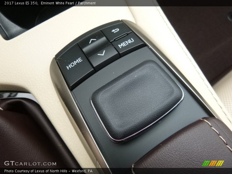 Eminent White Pearl / Parchment 2017 Lexus ES 350