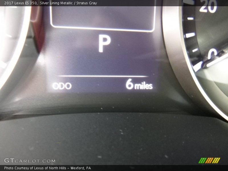 Silver Lining Metallic / Stratus Gray 2017 Lexus ES 350