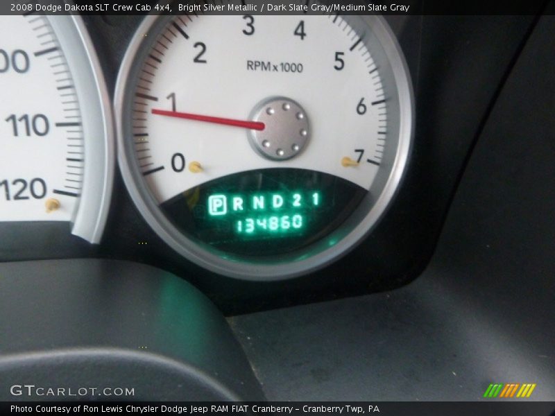 Bright Silver Metallic / Dark Slate Gray/Medium Slate Gray 2008 Dodge Dakota SLT Crew Cab 4x4
