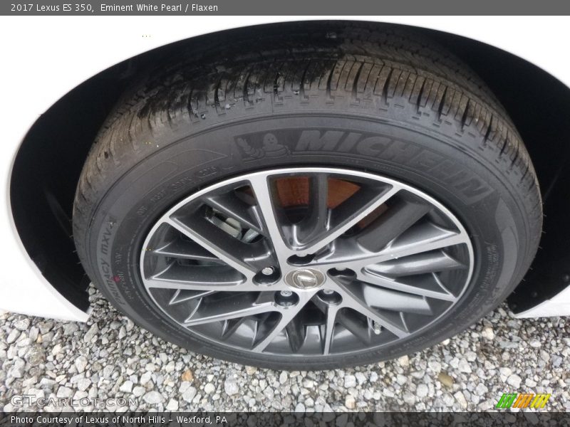 Eminent White Pearl / Flaxen 2017 Lexus ES 350