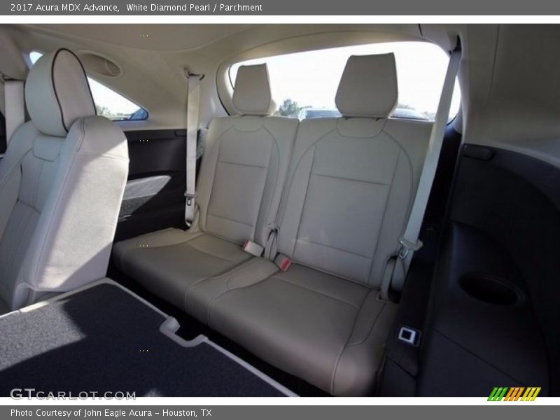 White Diamond Pearl / Parchment 2017 Acura MDX Advance