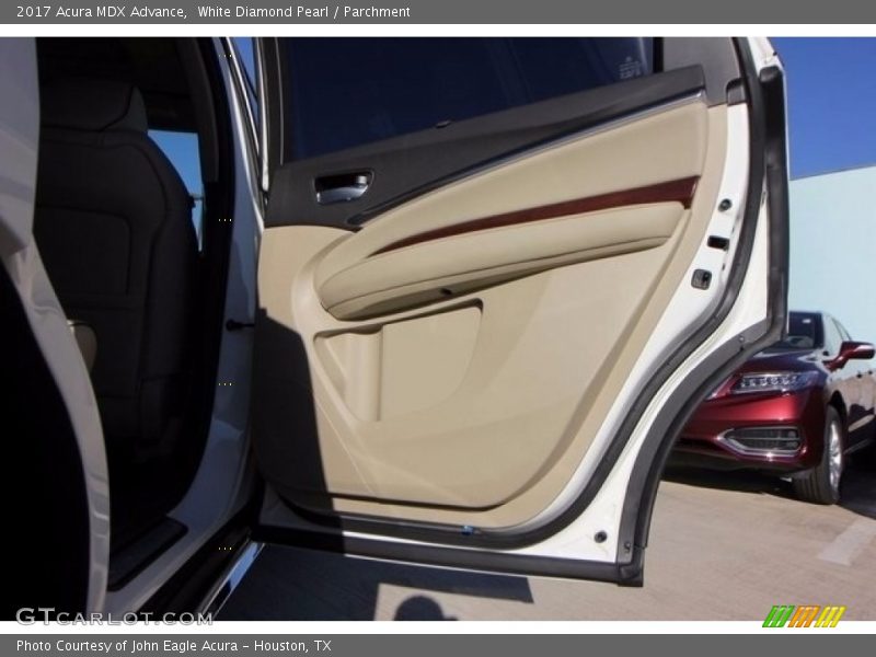White Diamond Pearl / Parchment 2017 Acura MDX Advance