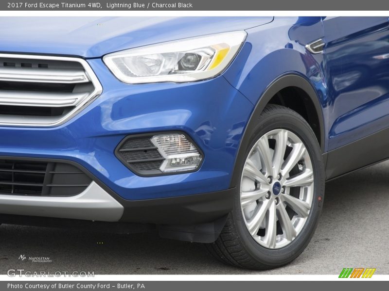 Lightning Blue / Charcoal Black 2017 Ford Escape Titanium 4WD