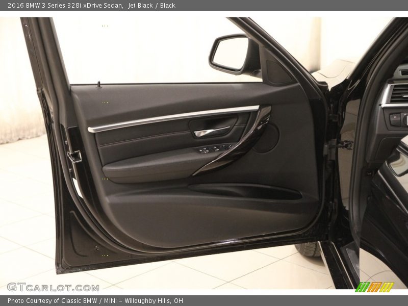 Door Panel of 2016 3 Series 328i xDrive Sedan
