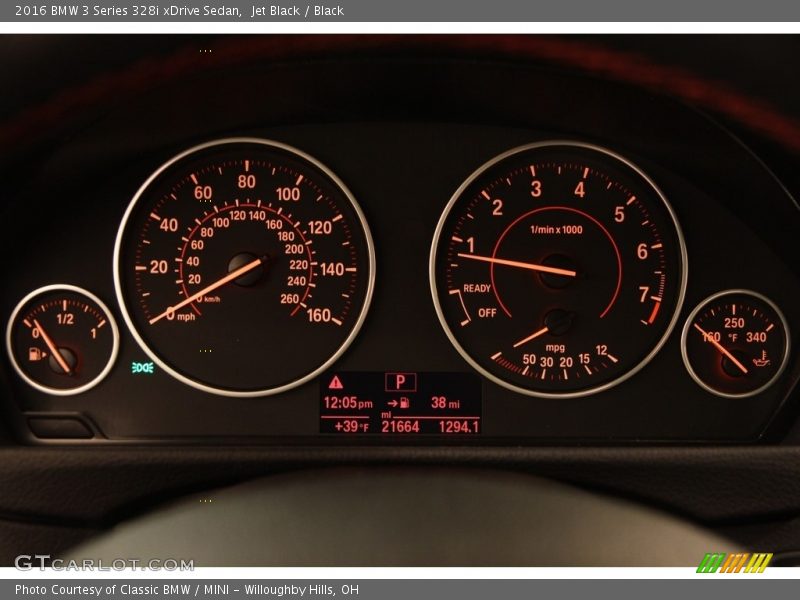Jet Black / Black 2016 BMW 3 Series 328i xDrive Sedan