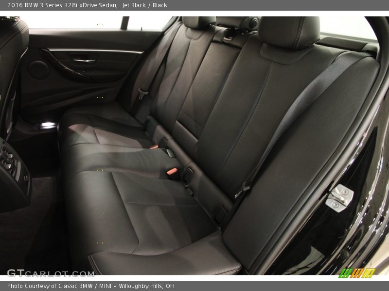 Jet Black / Black 2016 BMW 3 Series 328i xDrive Sedan