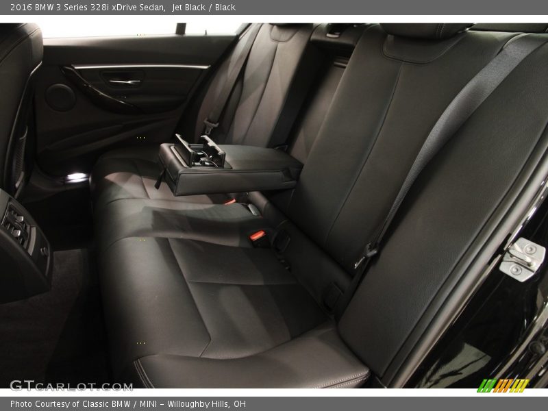 Jet Black / Black 2016 BMW 3 Series 328i xDrive Sedan