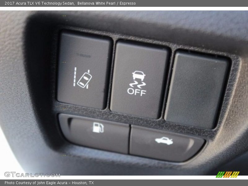 Bellanova White Pearl / Espresso 2017 Acura TLX V6 Technology Sedan