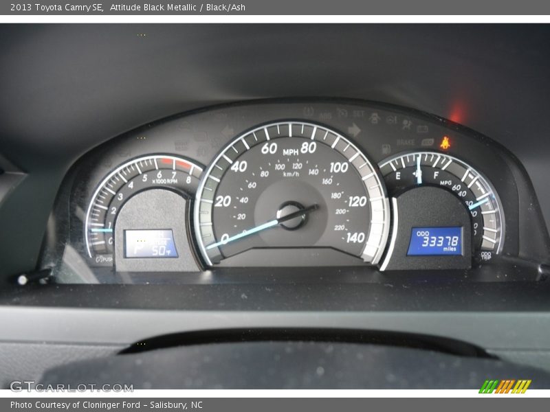 Attitude Black Metallic / Black/Ash 2013 Toyota Camry SE