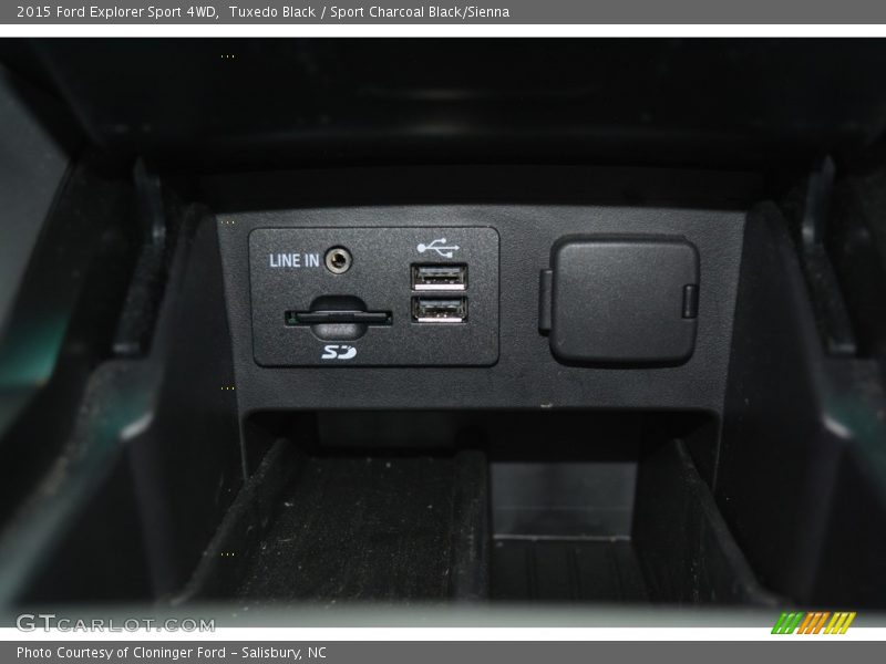 Tuxedo Black / Sport Charcoal Black/Sienna 2015 Ford Explorer Sport 4WD