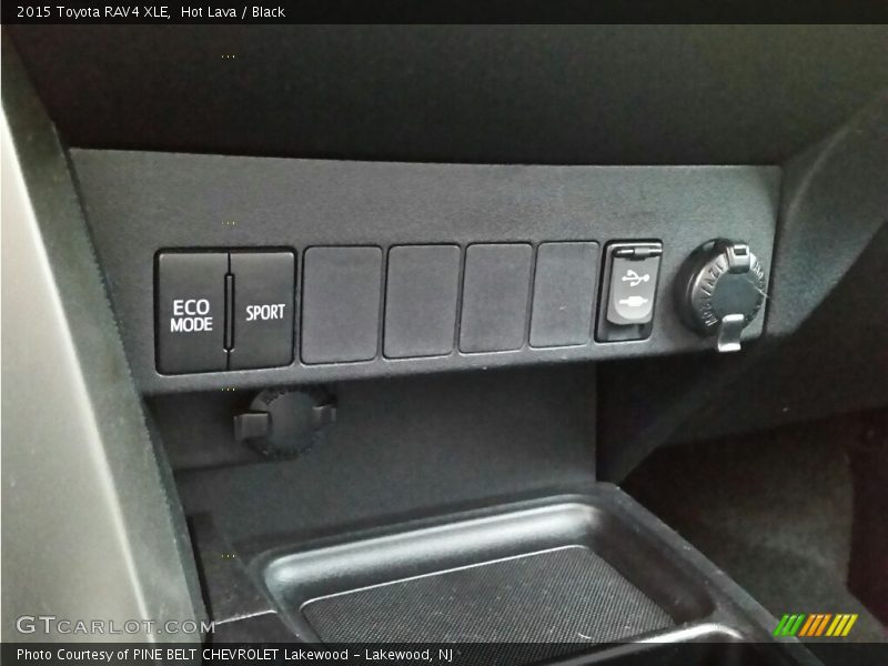 Hot Lava / Black 2015 Toyota RAV4 XLE