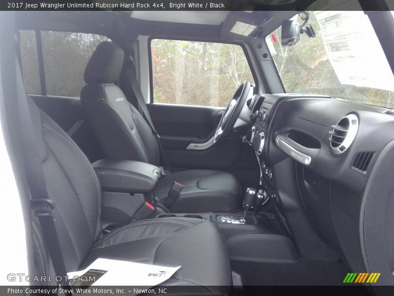 Bright White / Black 2017 Jeep Wrangler Unlimited Rubicon Hard Rock 4x4