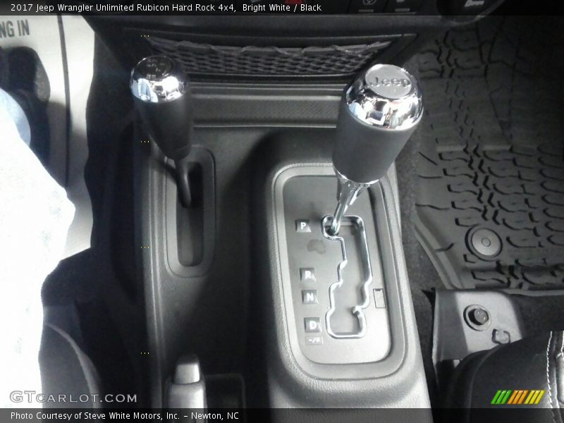 Bright White / Black 2017 Jeep Wrangler Unlimited Rubicon Hard Rock 4x4