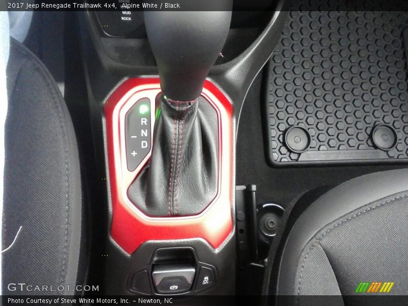  2017 Renegade Trailhawk 4x4 9 Speed Automatic Shifter