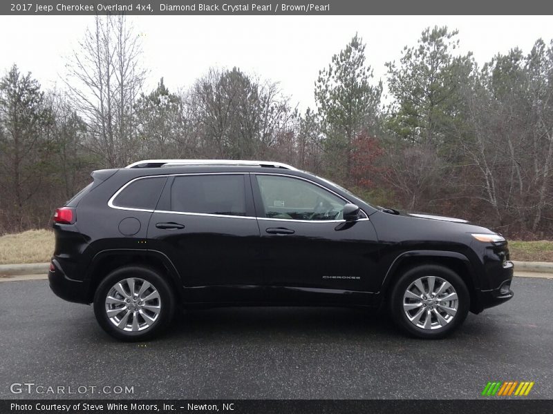 2017 Cherokee Overland 4x4 Diamond Black Crystal Pearl