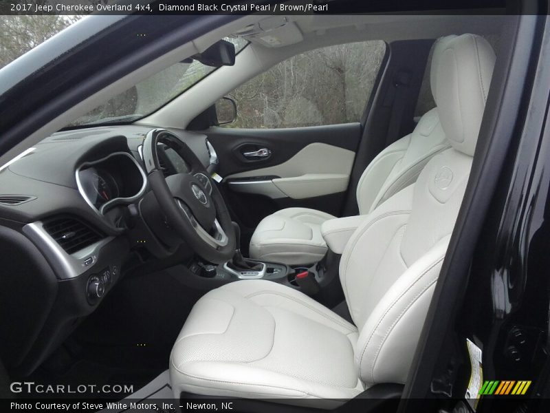  2017 Cherokee Overland 4x4 Brown/Pearl Interior