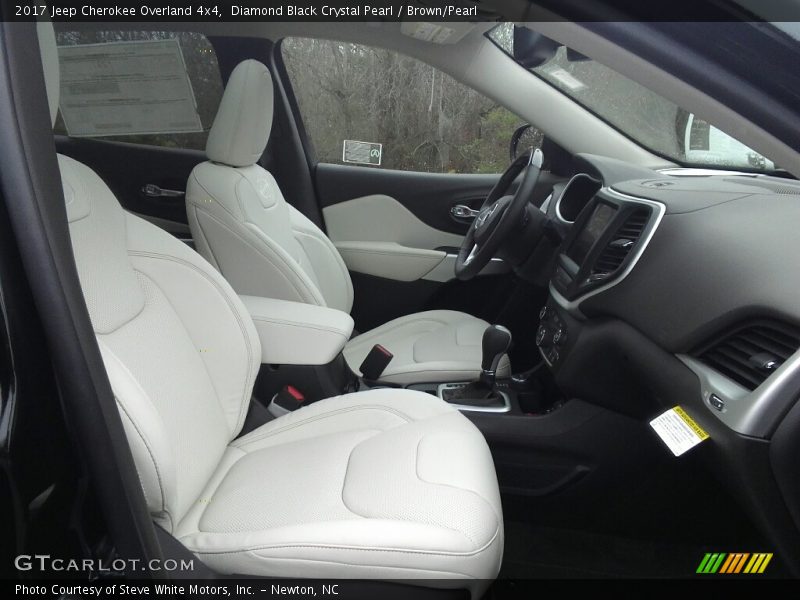 Front Seat of 2017 Cherokee Overland 4x4