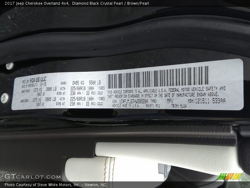 2017 Cherokee Overland 4x4 Diamond Black Crystal Pearl Color Code PXJ