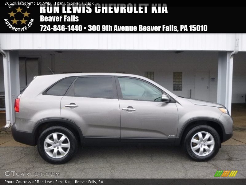 Titanium Silver / Black 2012 Kia Sorento LX AWD