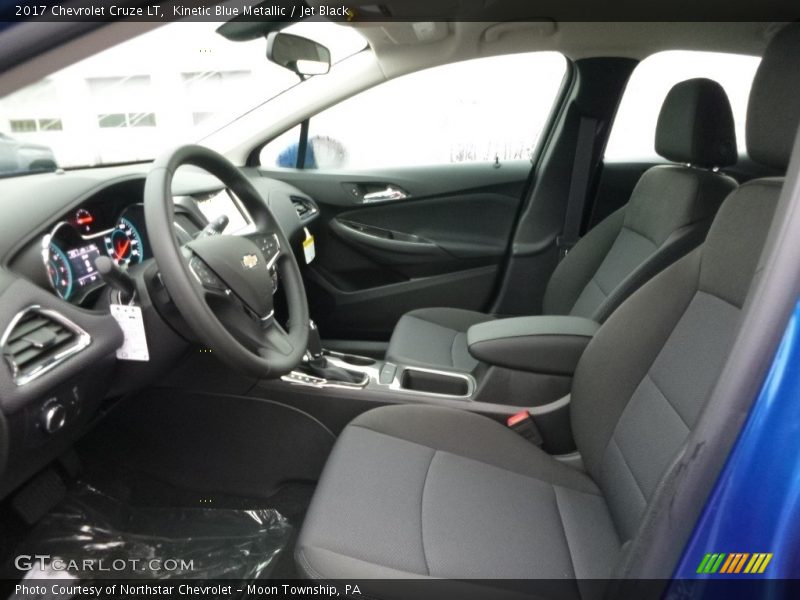 Kinetic Blue Metallic / Jet Black 2017 Chevrolet Cruze LT