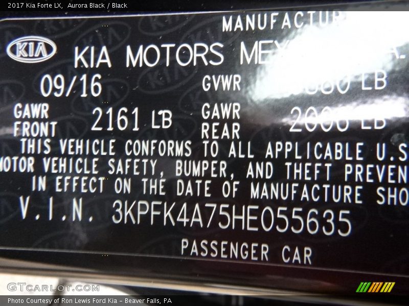 Aurora Black / Black 2017 Kia Forte LX