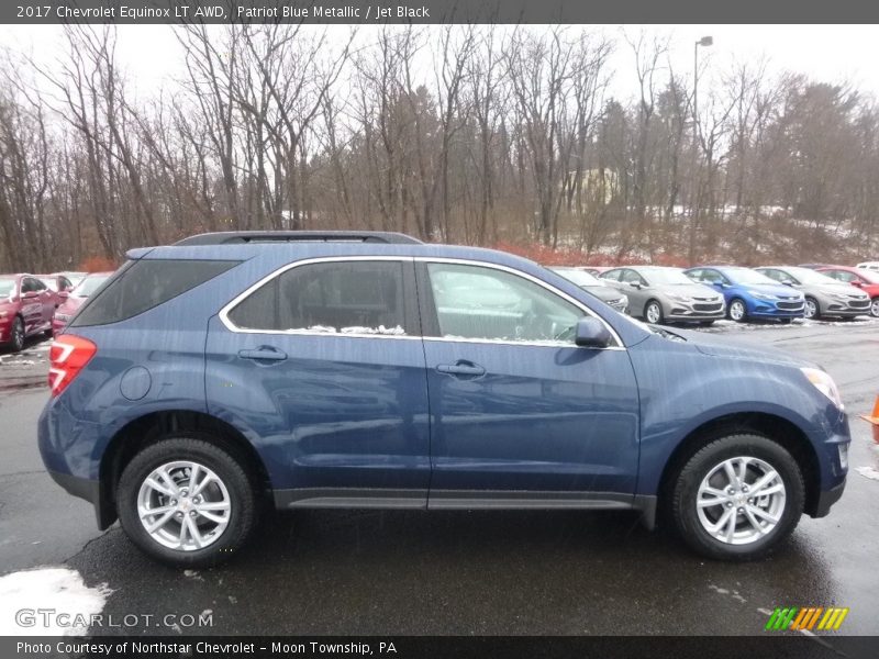 Patriot Blue Metallic / Jet Black 2017 Chevrolet Equinox LT AWD