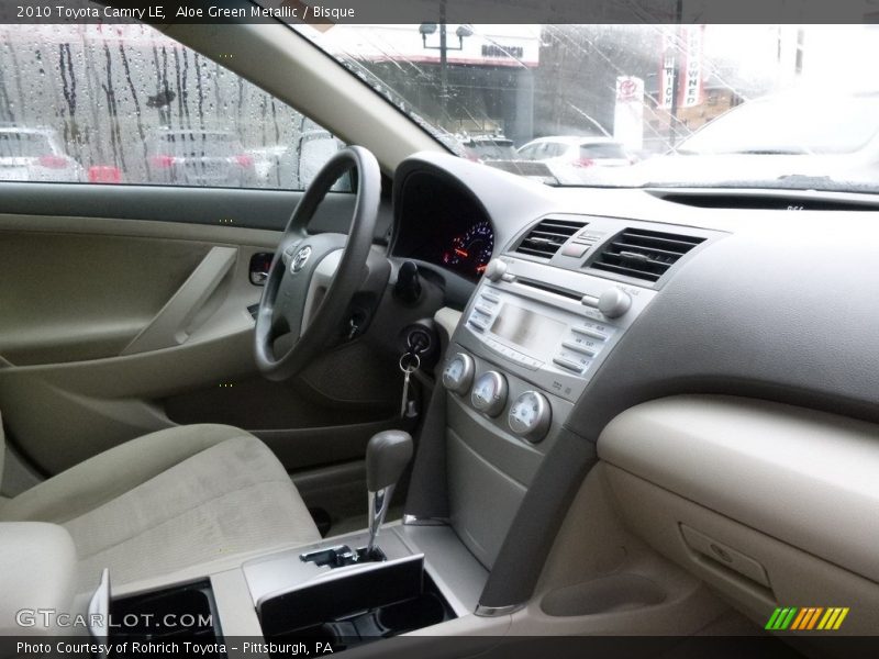 Aloe Green Metallic / Bisque 2010 Toyota Camry LE