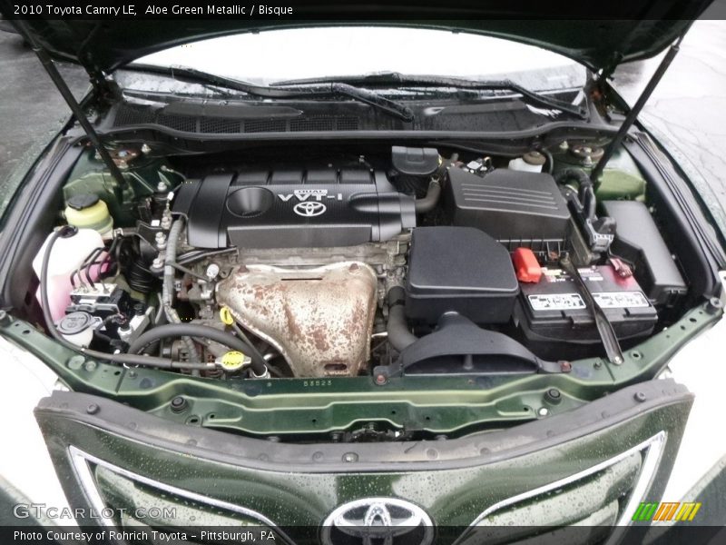 Aloe Green Metallic / Bisque 2010 Toyota Camry LE