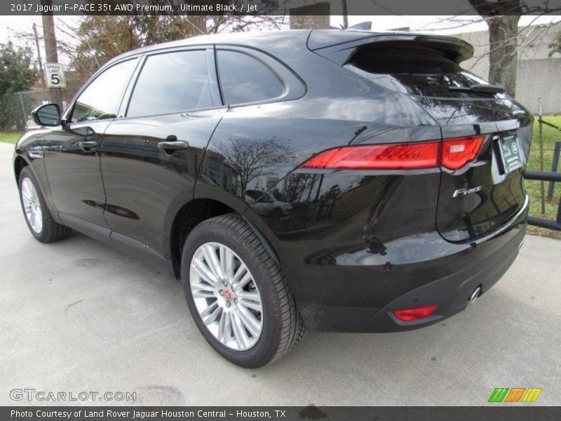 Ultimate Black / Jet 2017 Jaguar F-PACE 35t AWD Premium