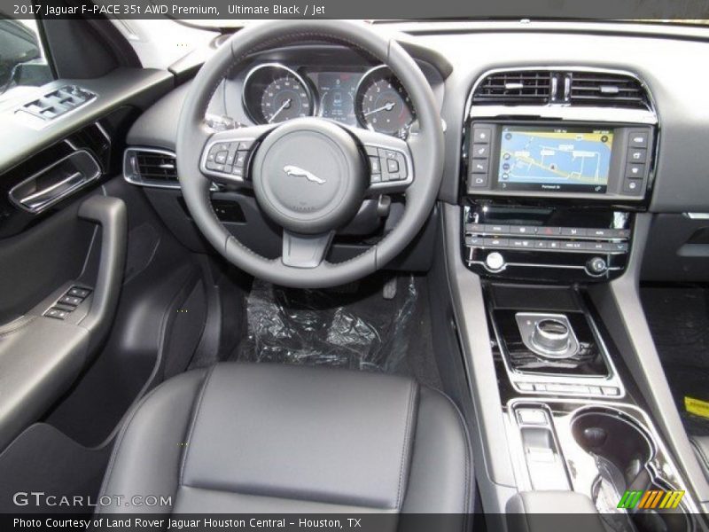 Ultimate Black / Jet 2017 Jaguar F-PACE 35t AWD Premium