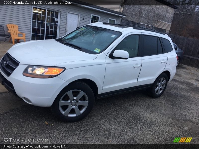 Arctic White / Gray 2007 Hyundai Santa Fe SE