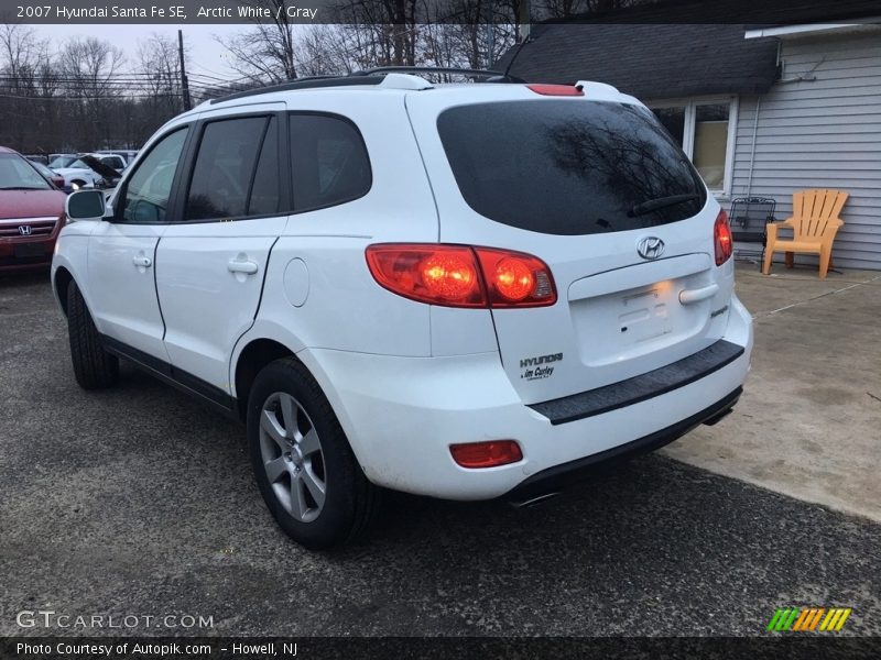 Arctic White / Gray 2007 Hyundai Santa Fe SE