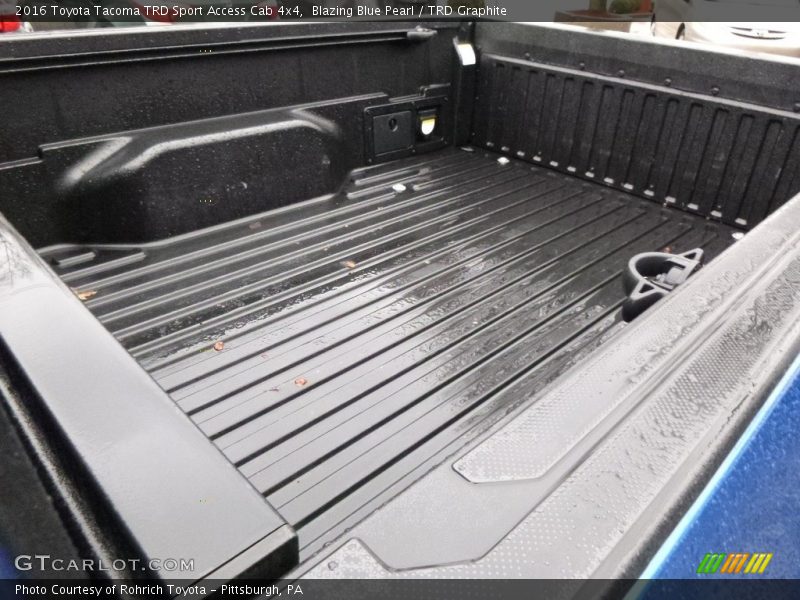 Blazing Blue Pearl / TRD Graphite 2016 Toyota Tacoma TRD Sport Access Cab 4x4