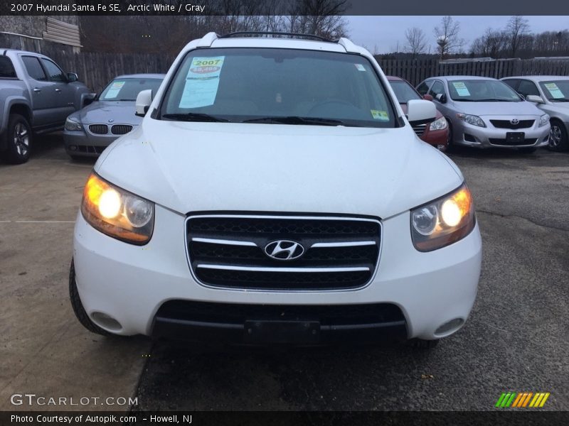 Arctic White / Gray 2007 Hyundai Santa Fe SE