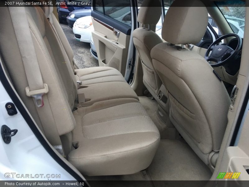 Arctic White / Gray 2007 Hyundai Santa Fe SE
