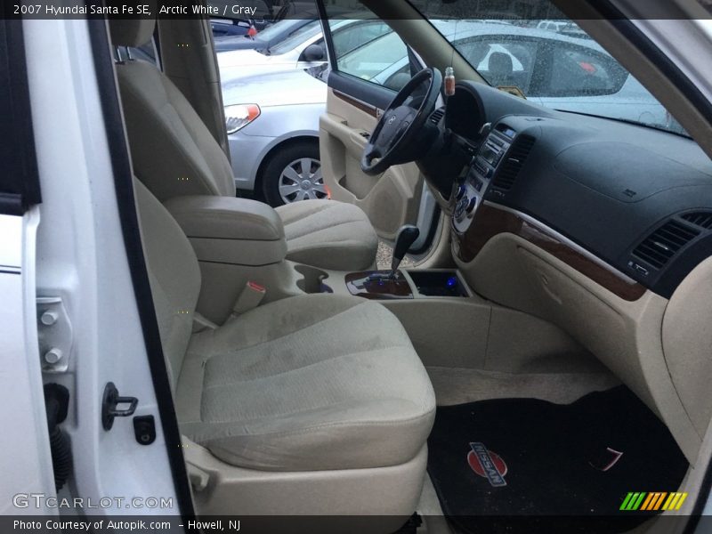 Arctic White / Gray 2007 Hyundai Santa Fe SE