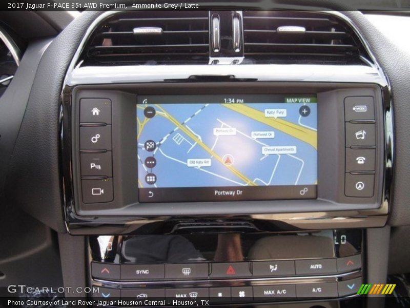 Navigation of 2017 F-PACE 35t AWD Premium