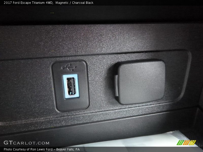 Magnetic / Charcoal Black 2017 Ford Escape Titanium 4WD