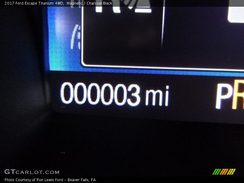 Magnetic / Charcoal Black 2017 Ford Escape Titanium 4WD