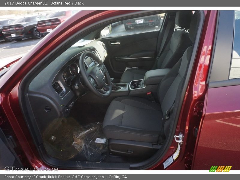 Octane Red / Black 2017 Dodge Charger SE