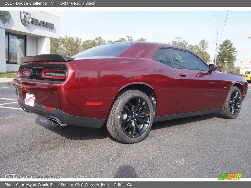 Octane Red / Black 2017 Dodge Challenger R/T