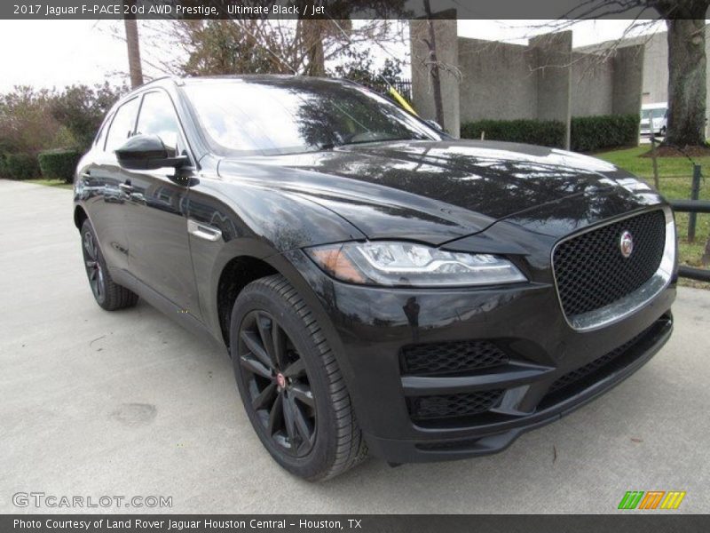 Ultimate Black / Jet 2017 Jaguar F-PACE 20d AWD Prestige
