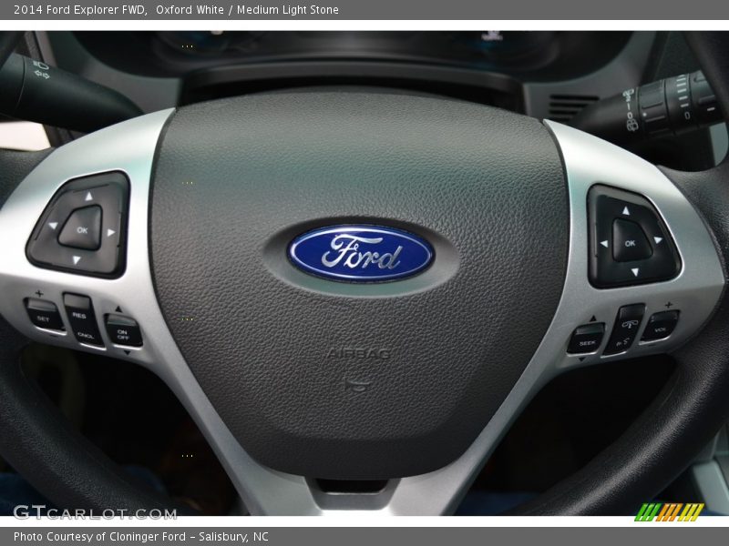 Oxford White / Medium Light Stone 2014 Ford Explorer FWD