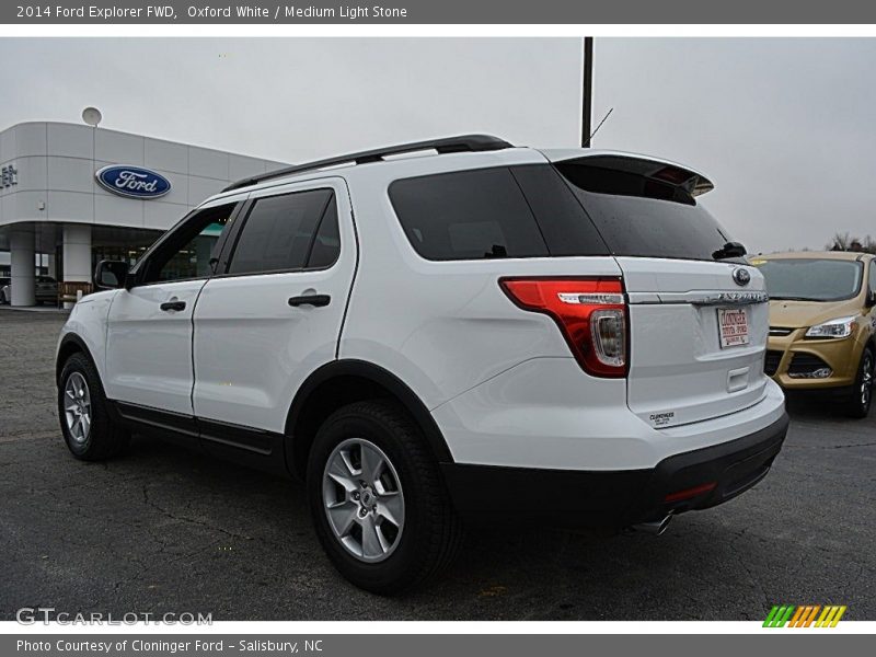 Oxford White / Medium Light Stone 2014 Ford Explorer FWD