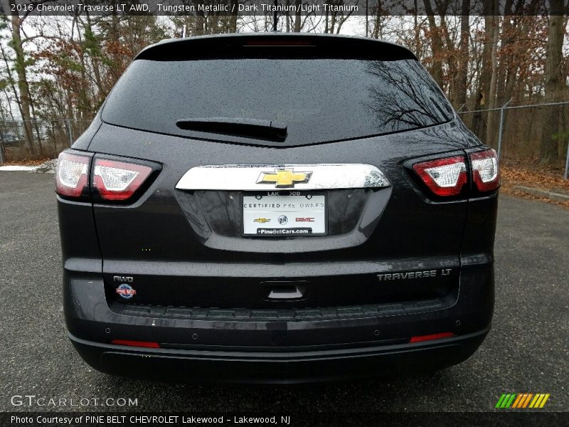 Tungsten Metallic / Dark Titanium/Light Titanium 2016 Chevrolet Traverse LT AWD