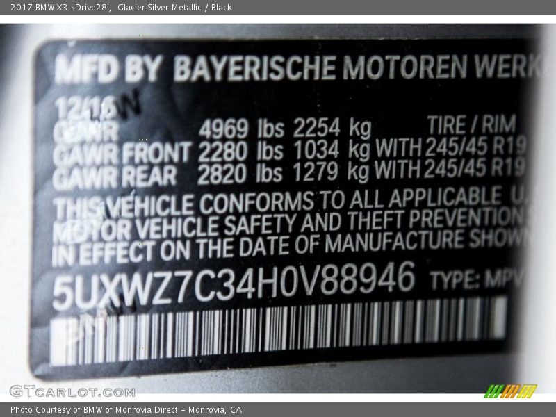 Glacier Silver Metallic / Black 2017 BMW X3 sDrive28i